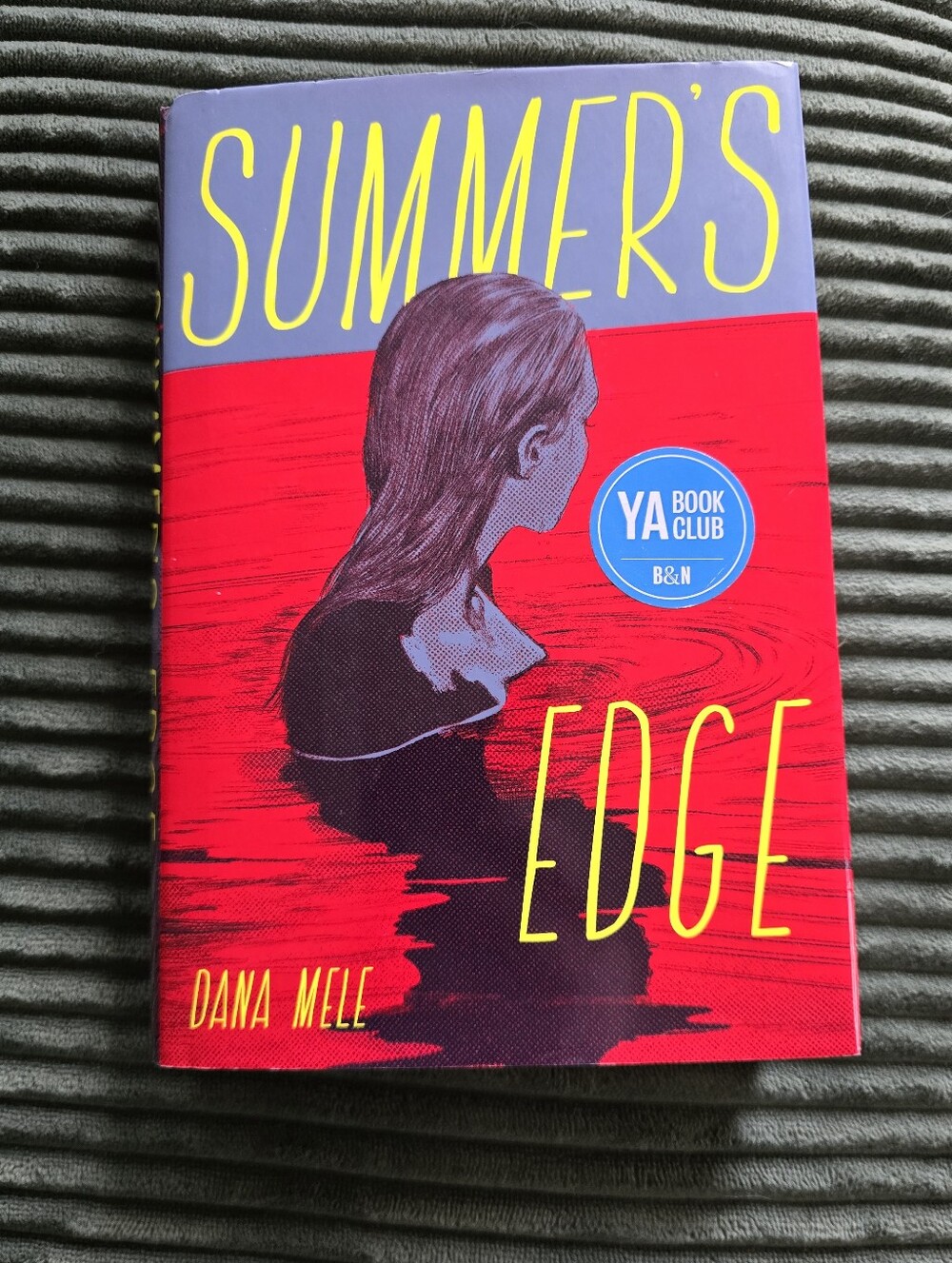 Summer's Edge by Dana Mele - Hardcover